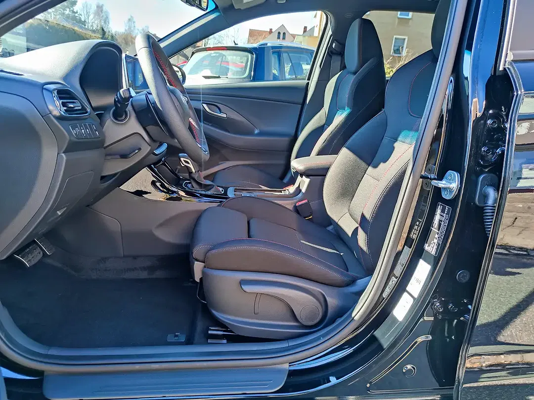 Hyundai i30 - Thumbnail 13