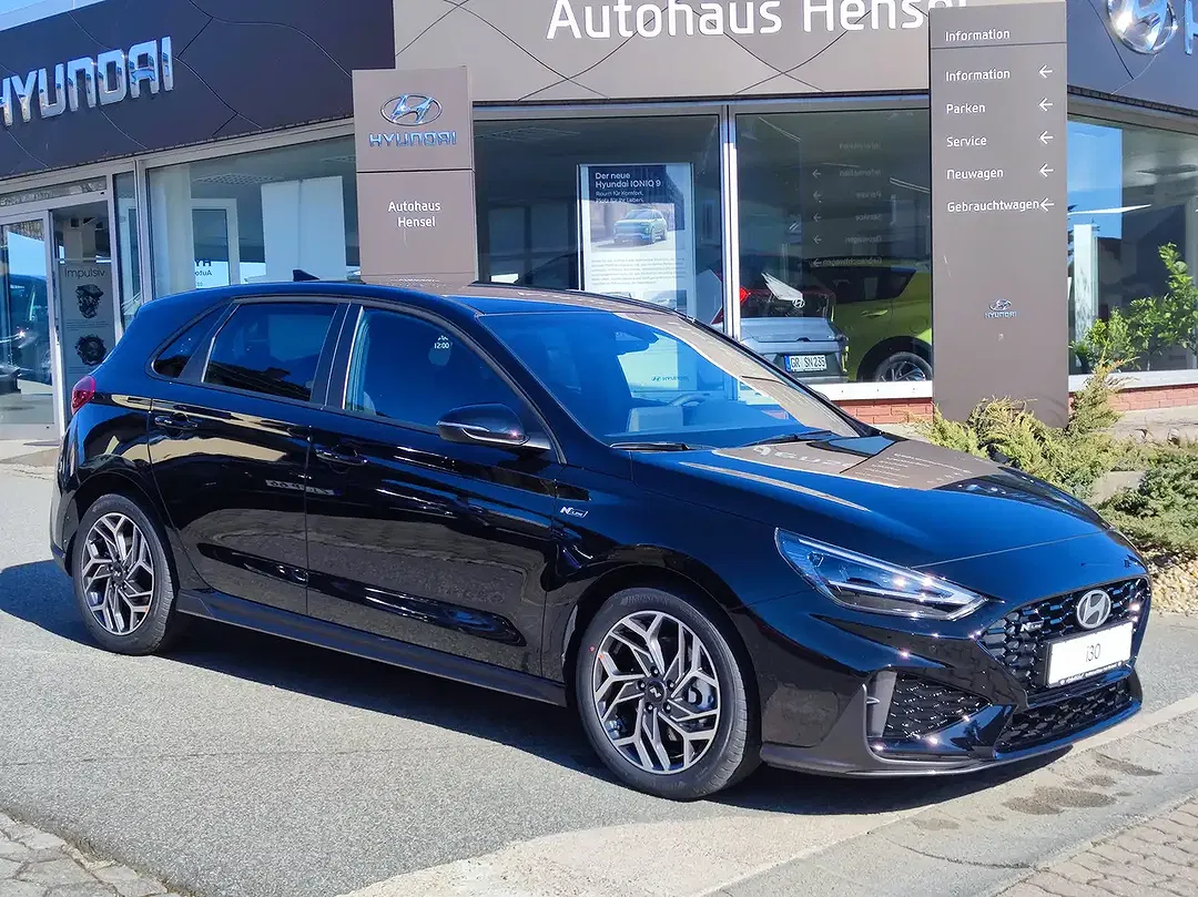 Hyundai i30 - Thumbnail 2