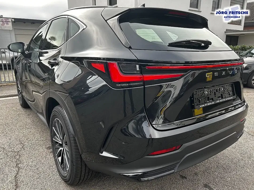 Lexus NX 350h - Thumbnail 14