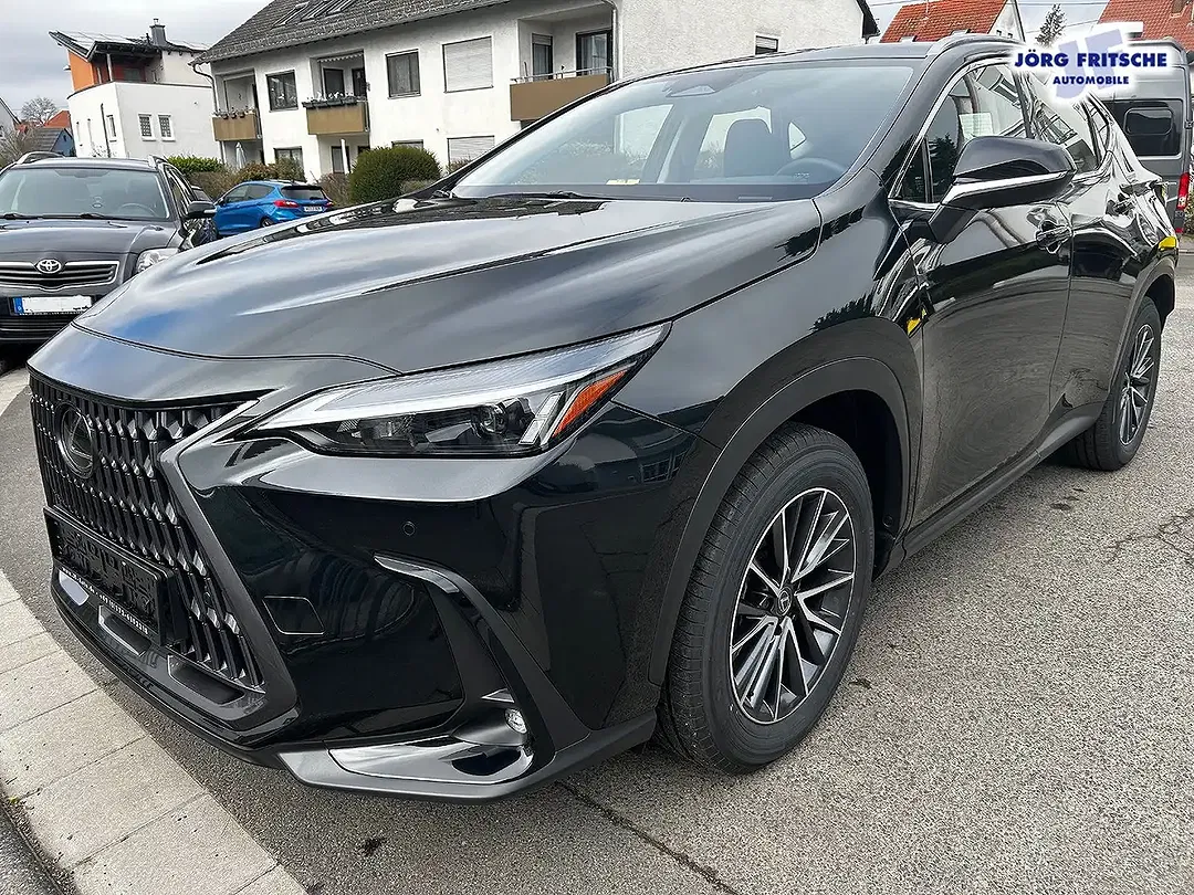 Lexus NX 350h - Thumbnail 7