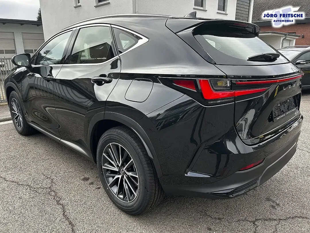 Lexus NX 350h - Thumbnail 8