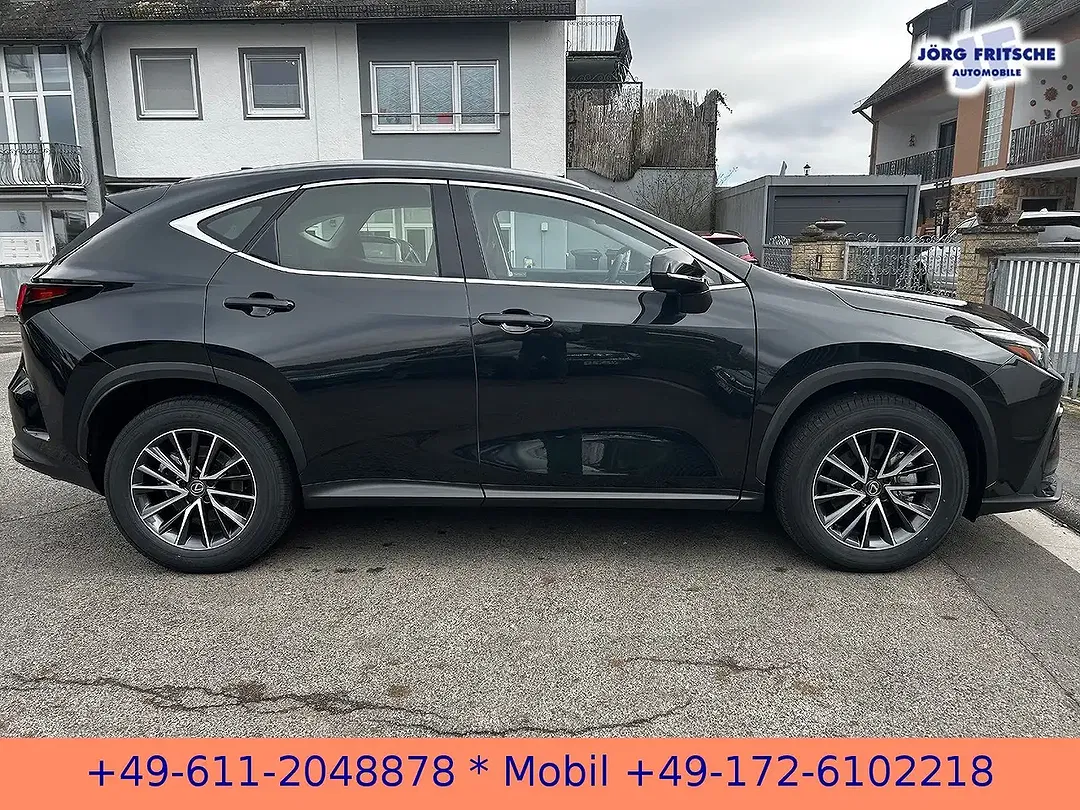 Lexus NX 350h - Thumbnail 9