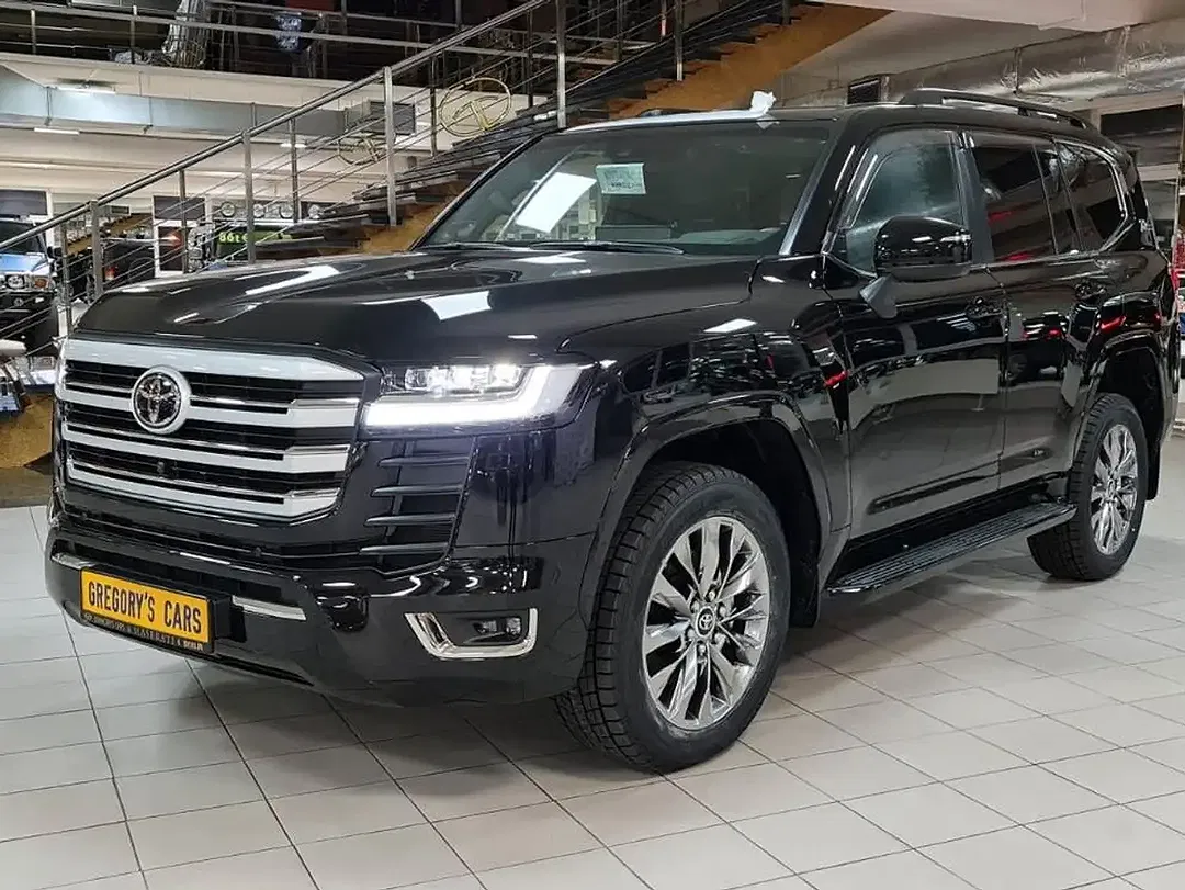 Toyota Land Cruiser - Thumbnail 4