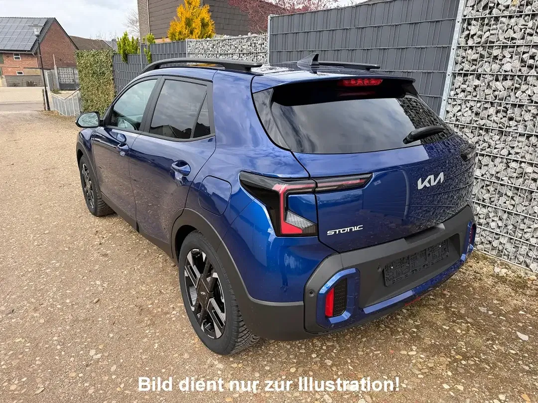 Kia Stonic - Thumbnail 4