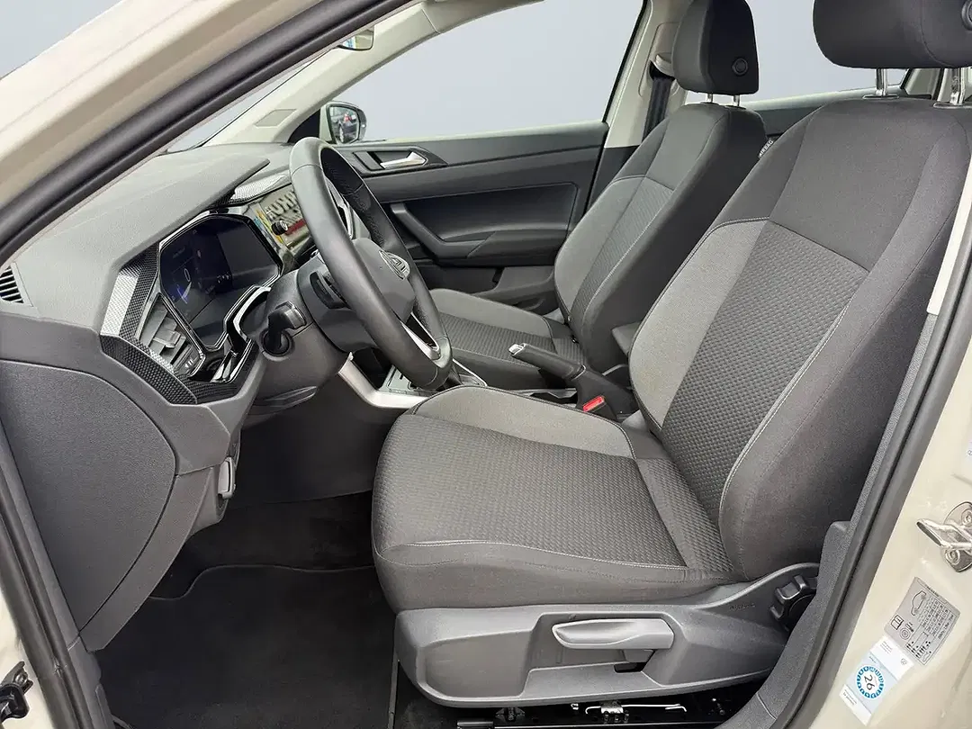 Volkswagen Polo - Thumbnail 6