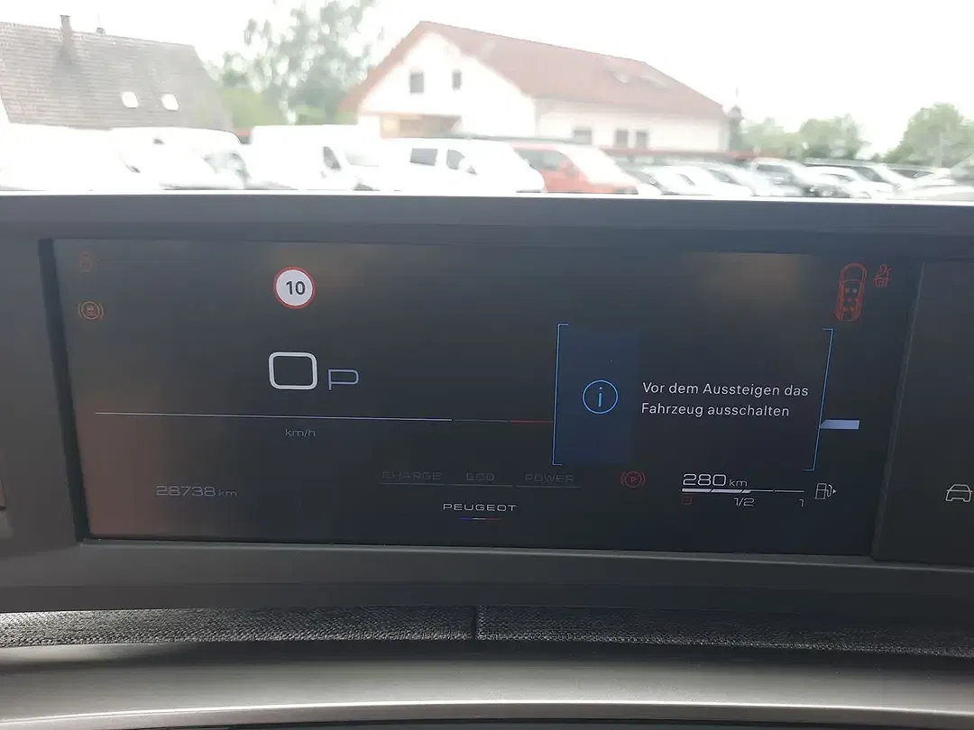Peugeot 5008 - Thumbnail 16