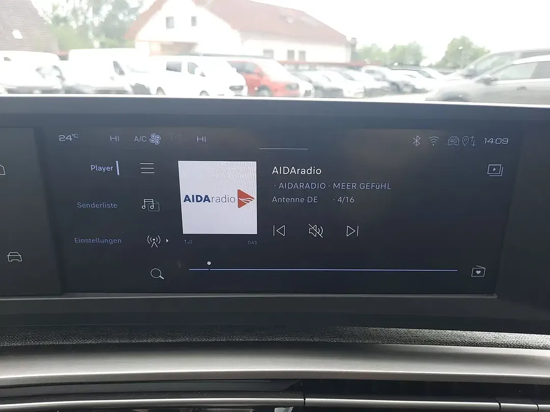 Peugeot 5008 - Thumbnail 18
