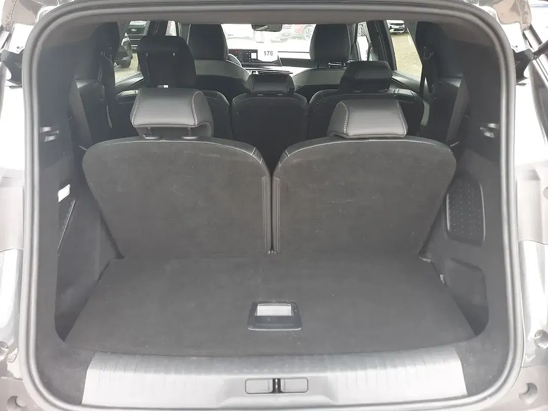 Peugeot 5008 - Thumbnail 28