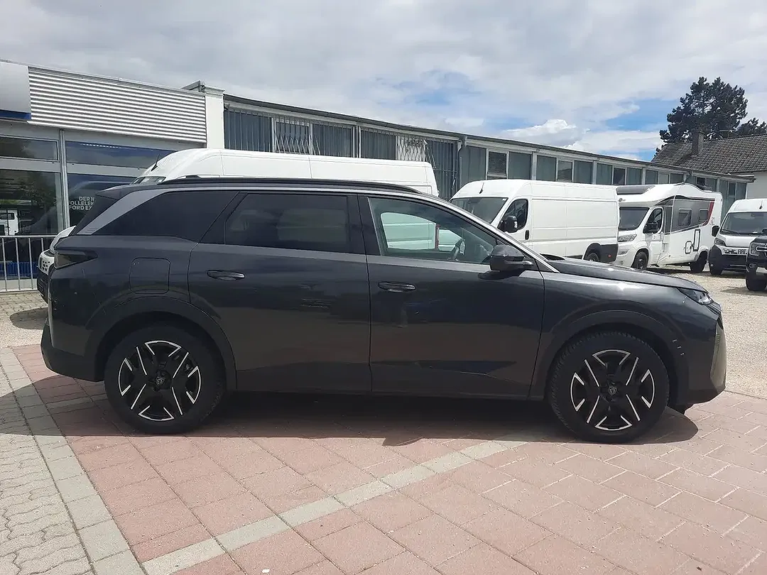 Peugeot 5008 - Thumbnail 4