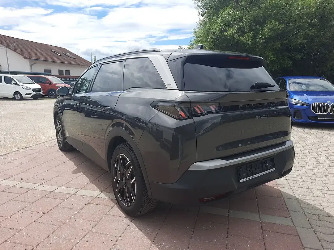 Peugeot 5008 - Thumbnail 7