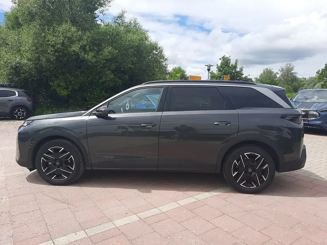 Peugeot 5008 - Thumbnail 8