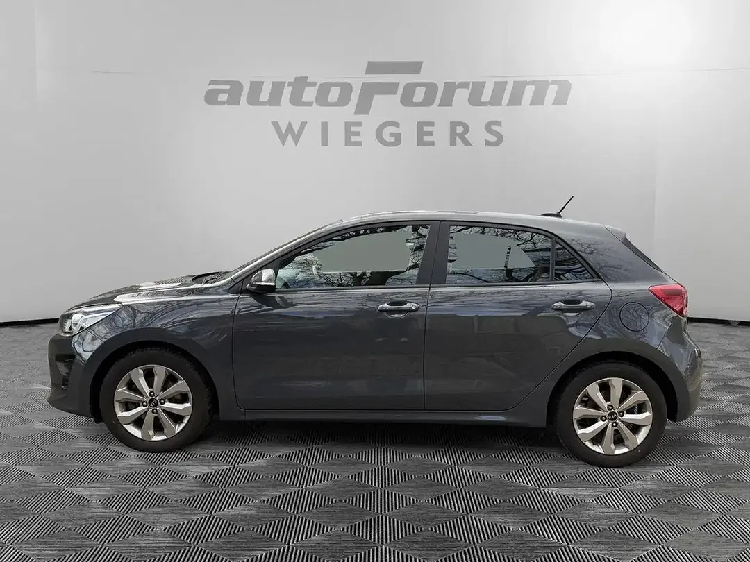 Kia Rio - Thumbnail 4