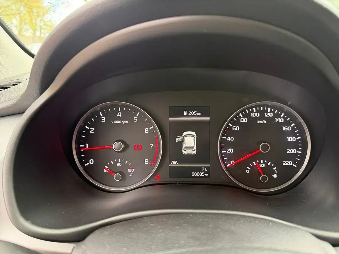 Kia Rio - Thumbnail 9