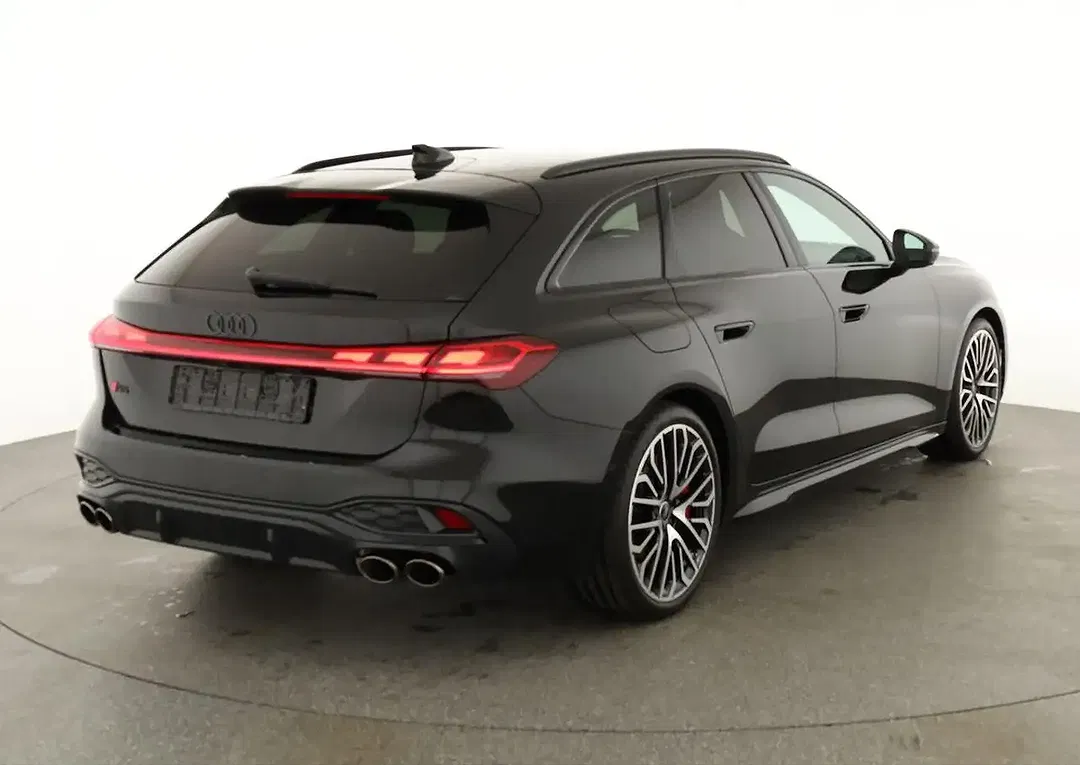 Audi S5 - Thumbnail 3