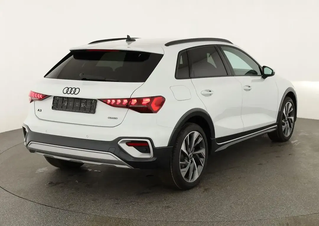 Audi A3 - Thumbnail 2