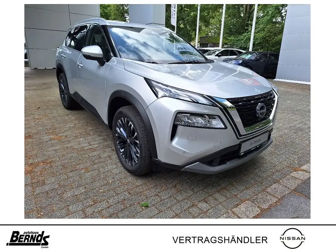 Nissan X-Trail - Thumbnail 3