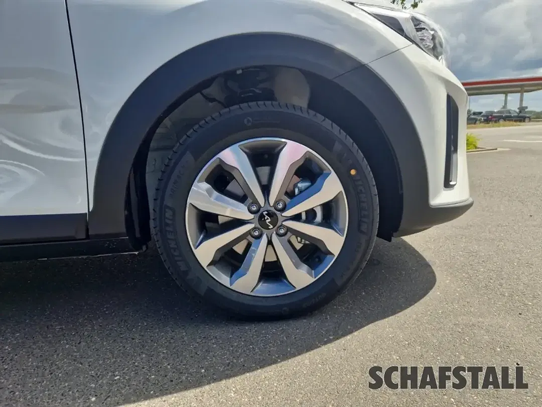 Kia Stonic - Thumbnail 8
