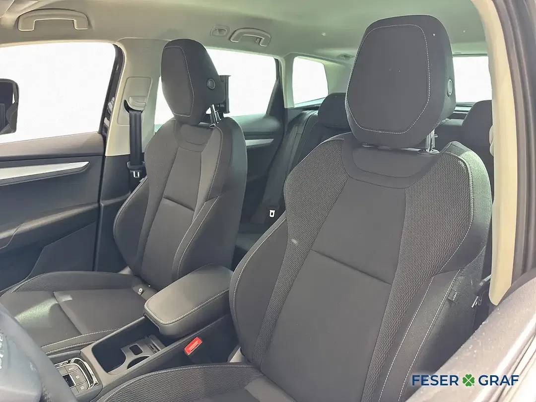 Skoda Karoq - Thumbnail 9