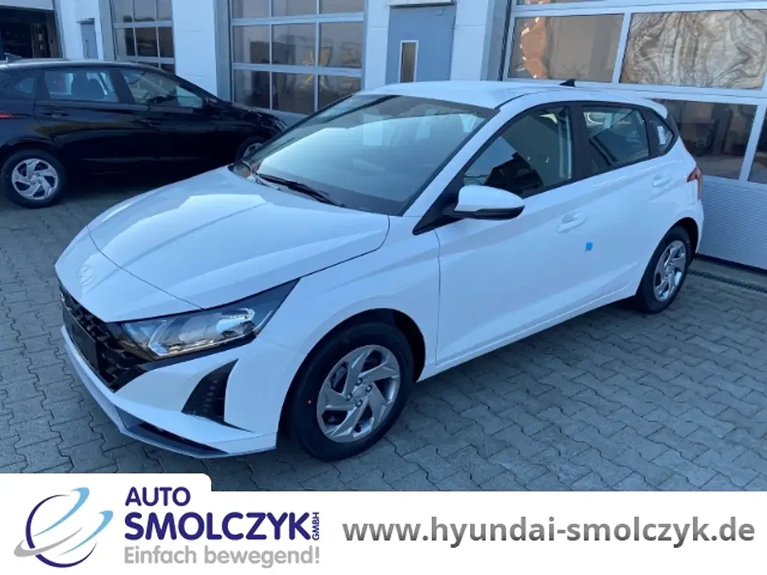 Hyundai i20 - Thumbnail 1