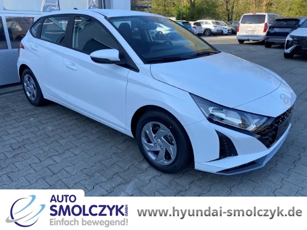 Hyundai i20 - Thumbnail 2