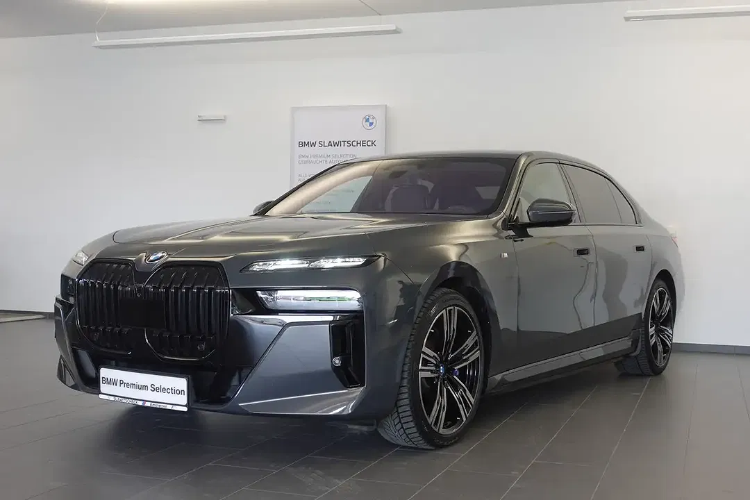 BMW i7 xDrive