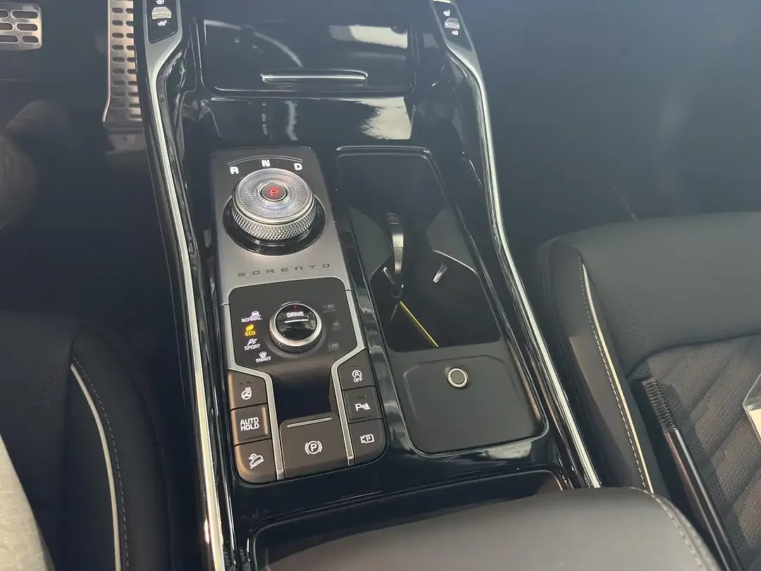 Kia Sorento - Thumbnail 15