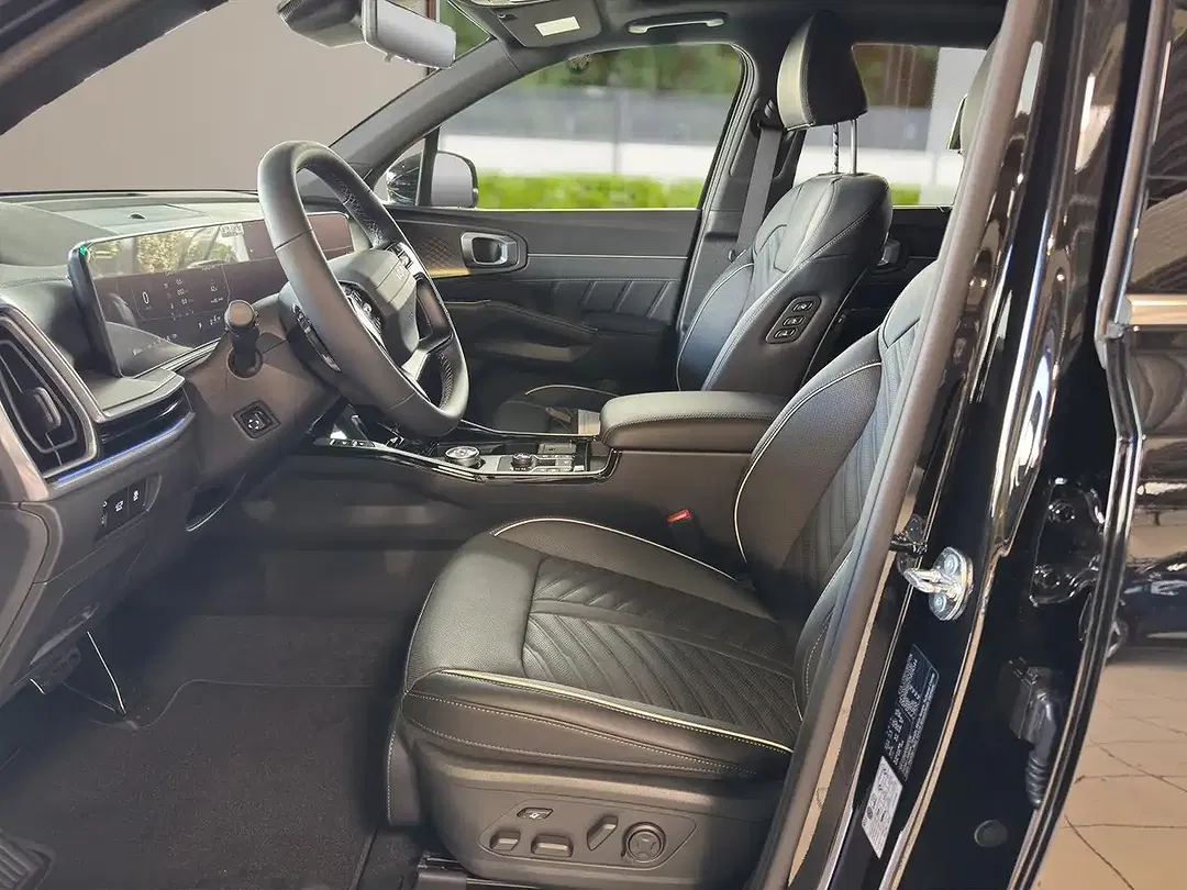 Kia Sorento - Thumbnail 9