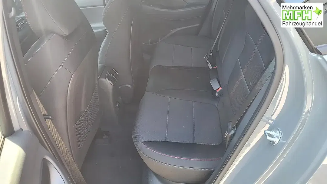 Hyundai i30 - Thumbnail 7