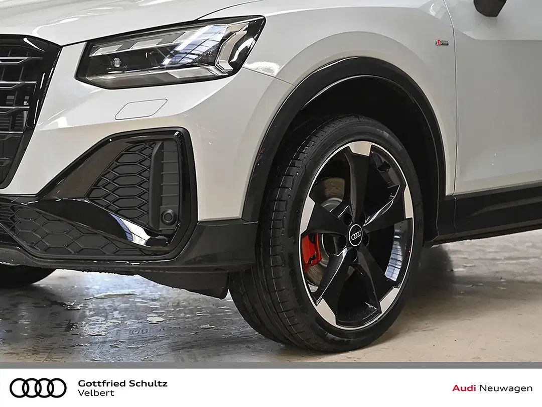 Audi Q2 - Thumbnail 6