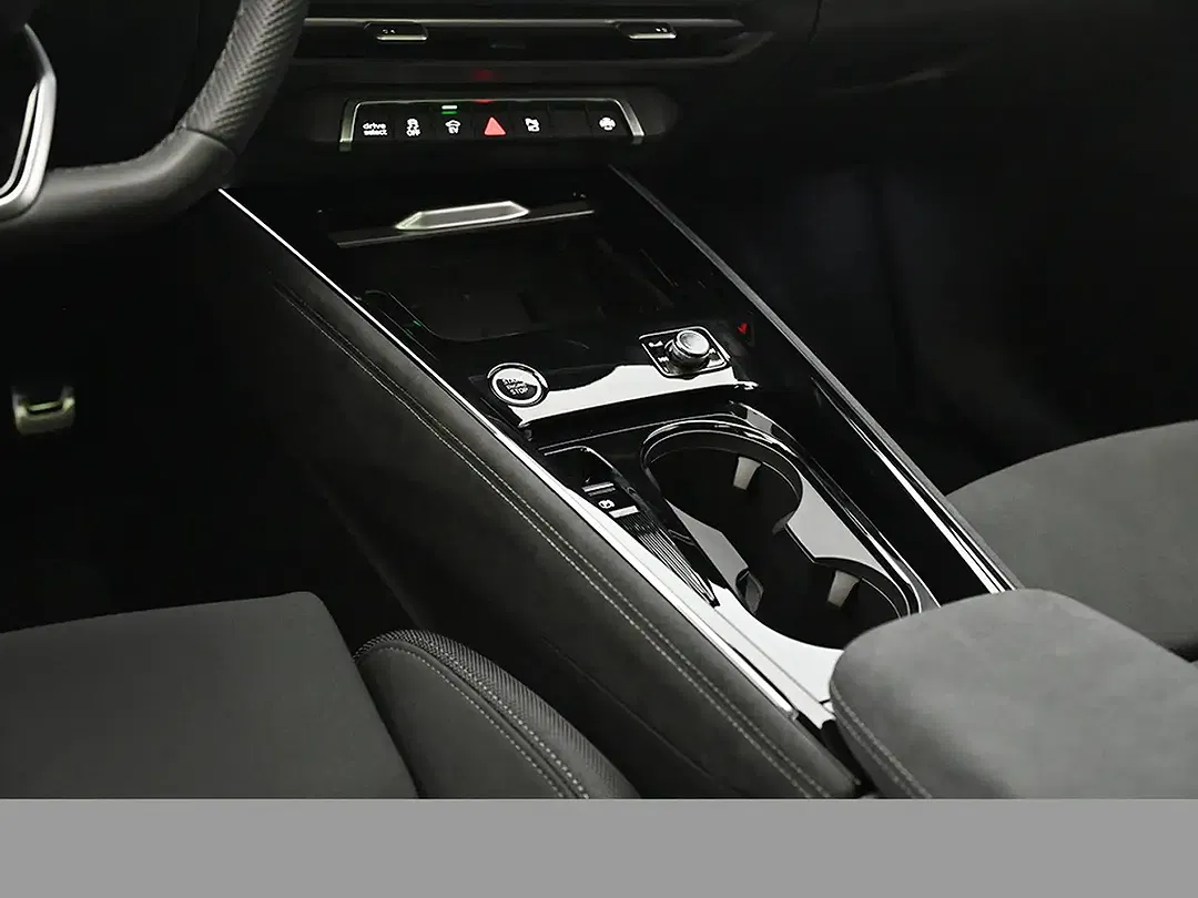 Audi Q3 - Thumbnail 15