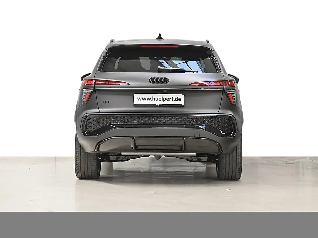 Audi Q3 - Thumbnail 4