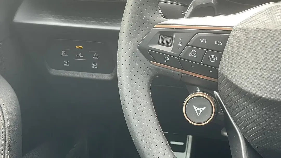 CUPRA Leon - Thumbnail 12