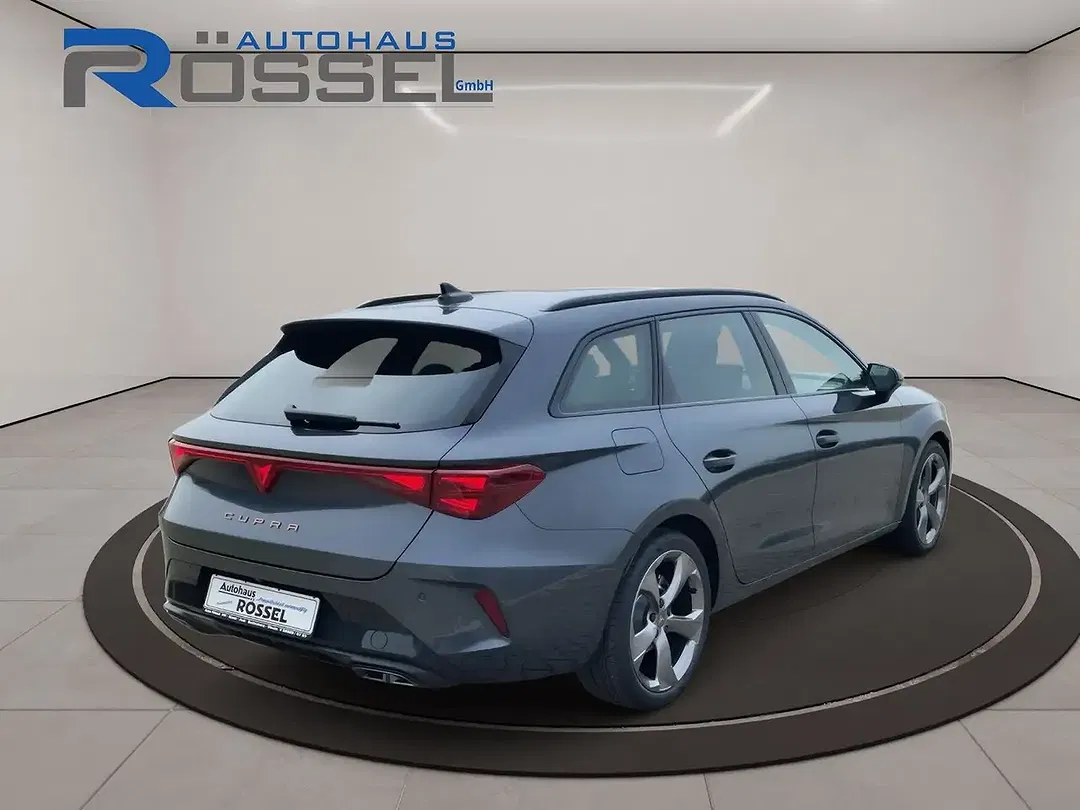 CUPRA Leon - Thumbnail 5