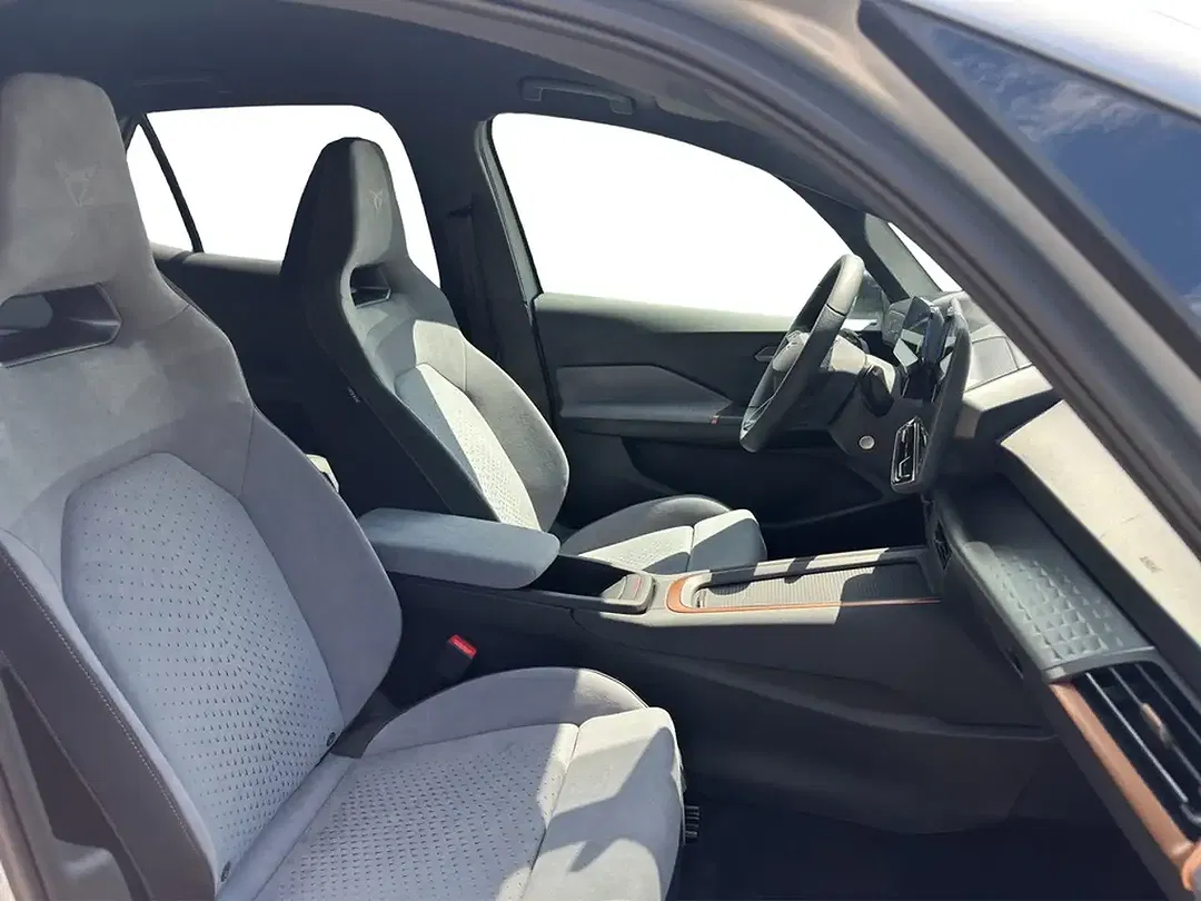 CUPRA Born - Thumbnail 10