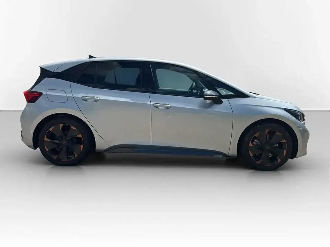CUPRA Born - Thumbnail 4