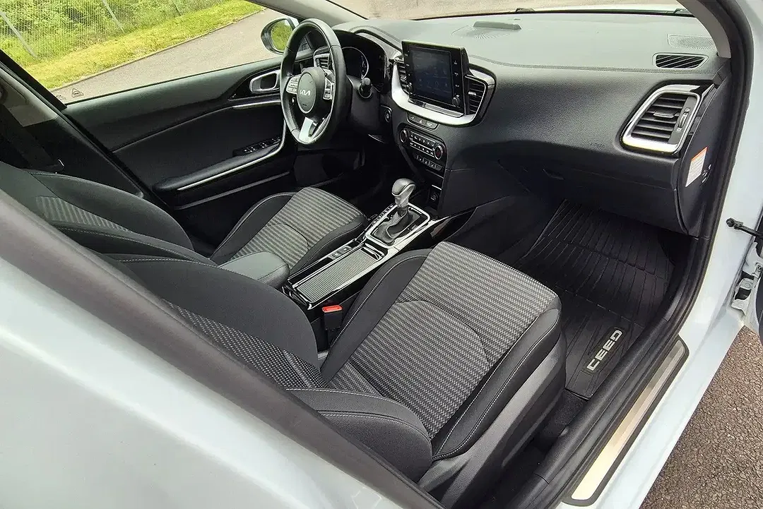 Kia Ceed SW / cee'd SW - Thumbnail 15
