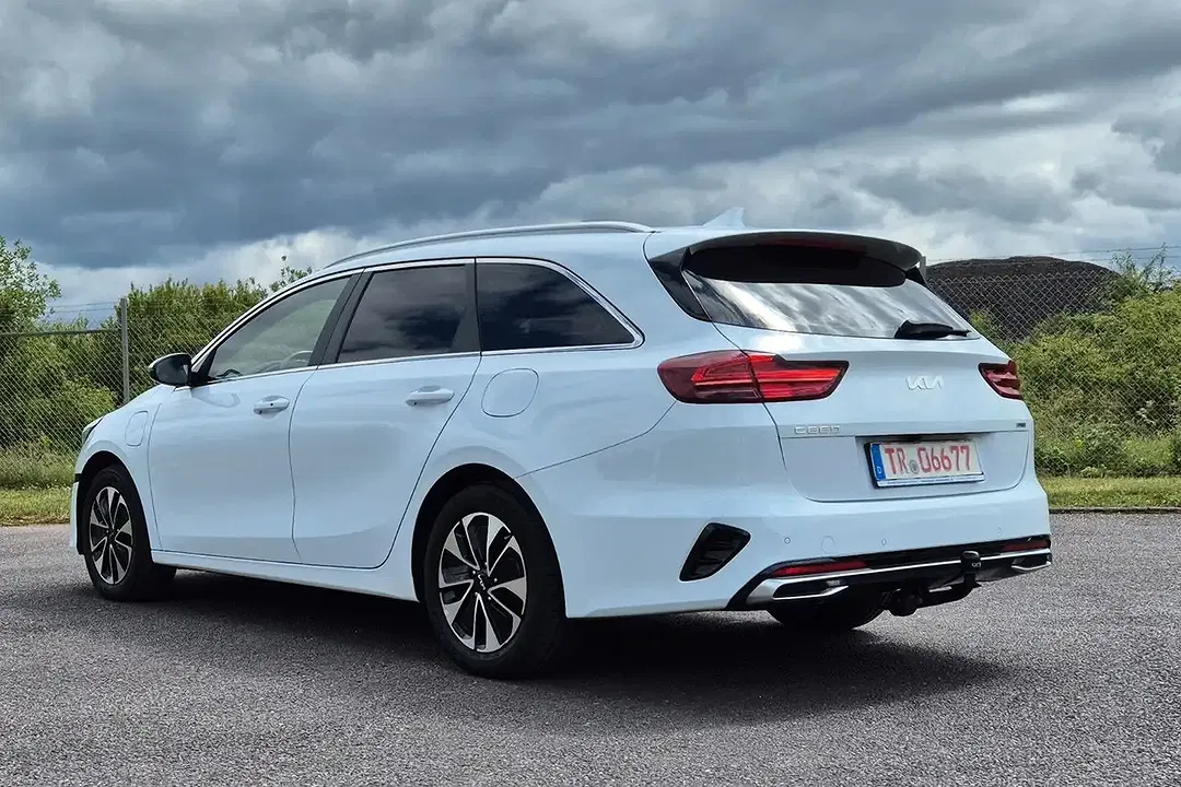 Kia Ceed SW / cee'd SW - Thumbnail 3