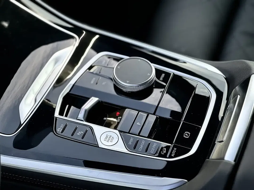 BMW X5 - Thumbnail 11