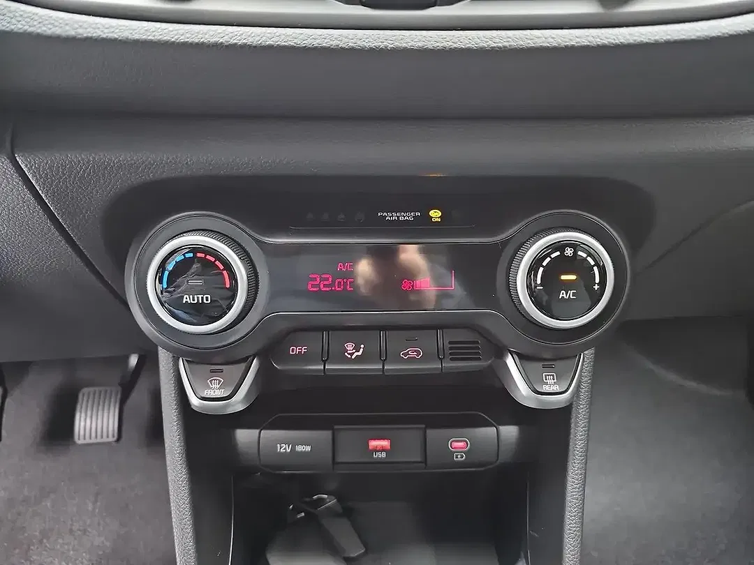 Kia Picanto - Thumbnail 12
