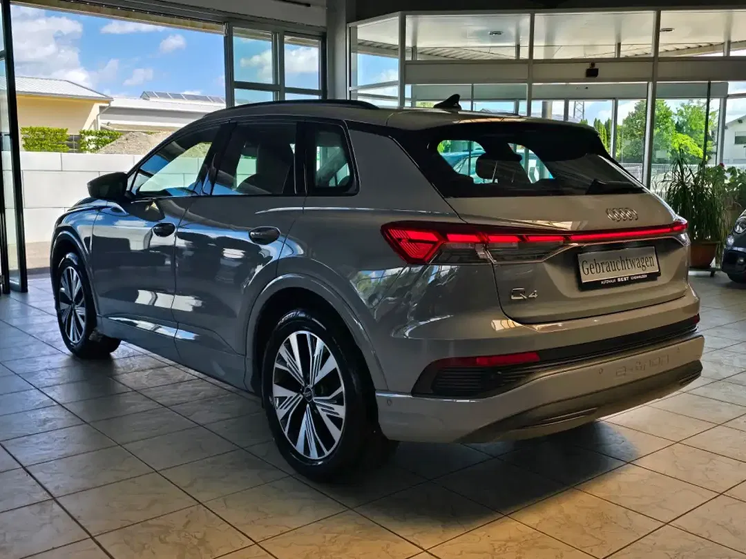 Audi Q4 e-tron - Thumbnail 8