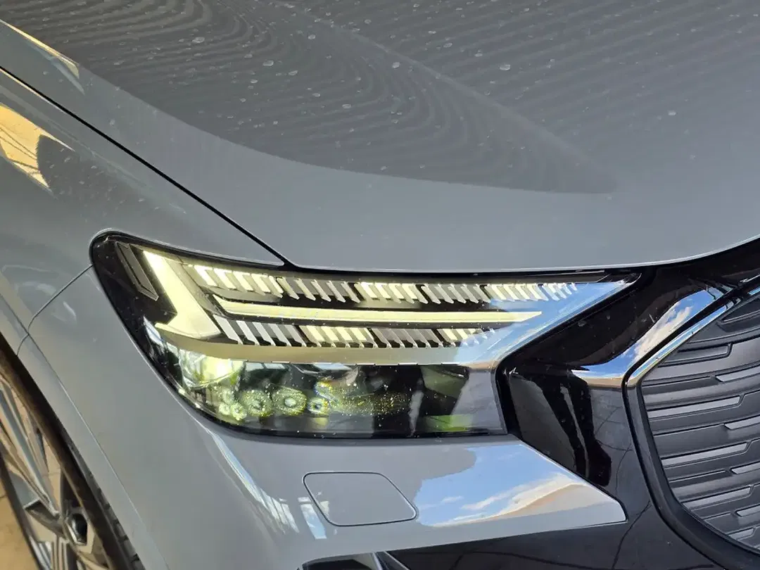 Audi Q4 e-tron - Thumbnail 9