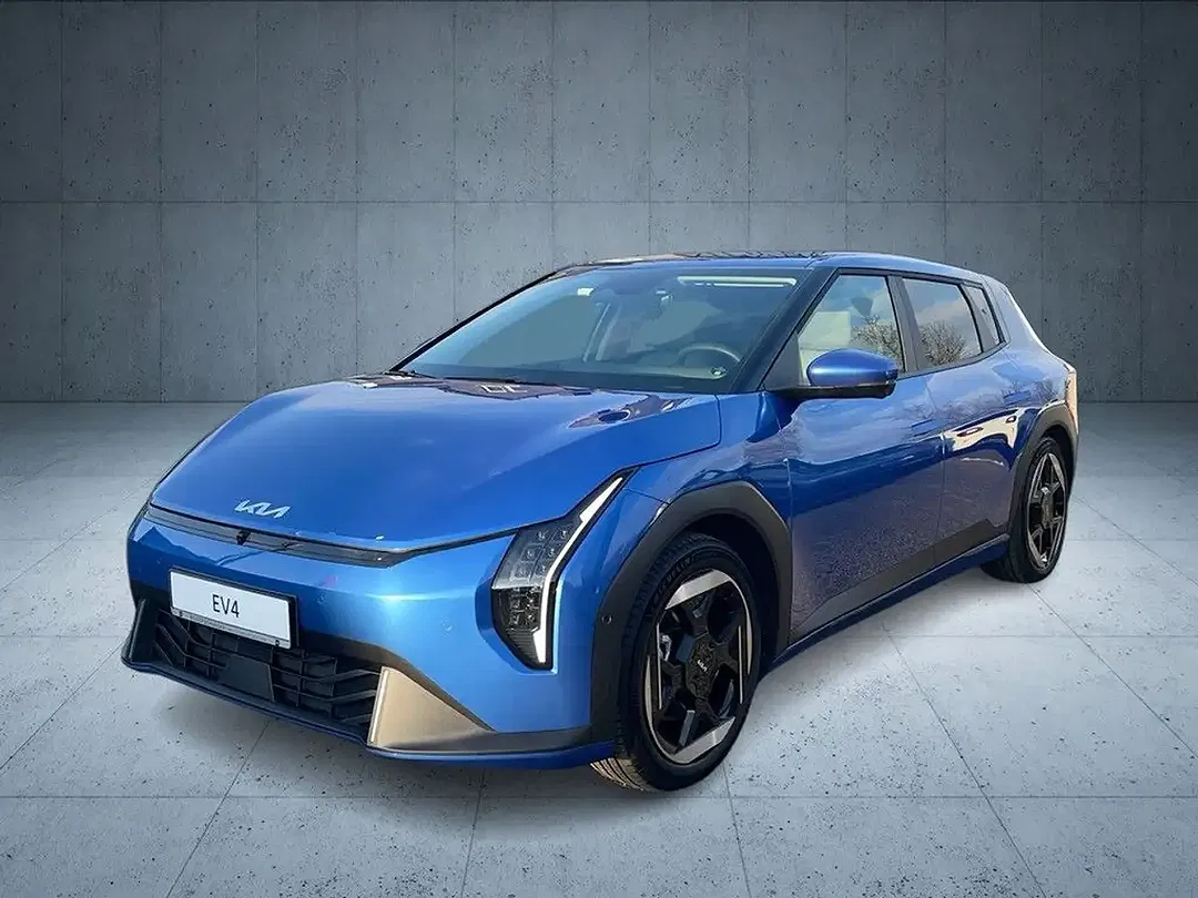 Kia EV4 - Thumbnail 2