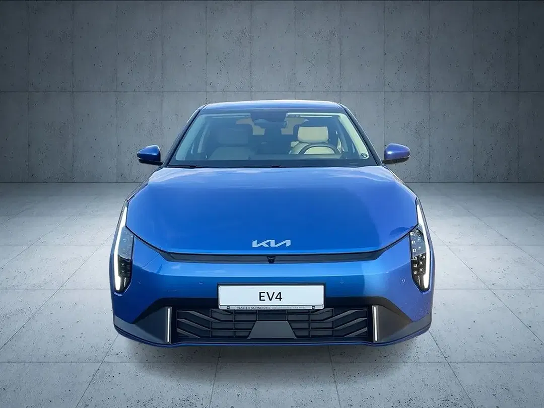 Kia EV4 - Thumbnail 9