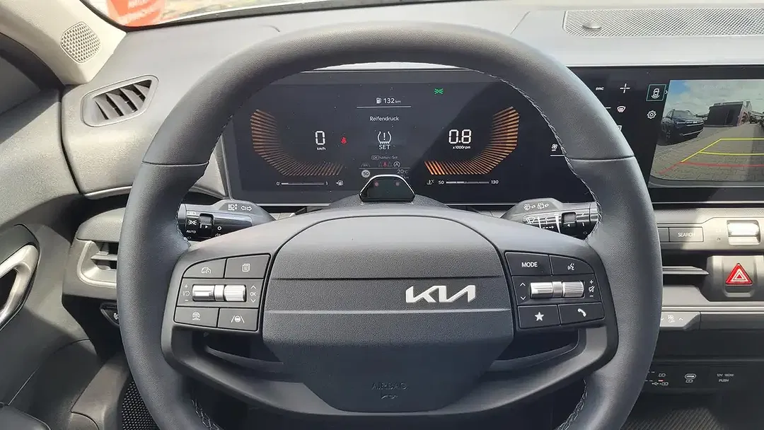 Kia K4 - Thumbnail 14