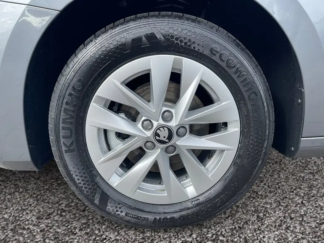 Skoda Fabia - Thumbnail 7