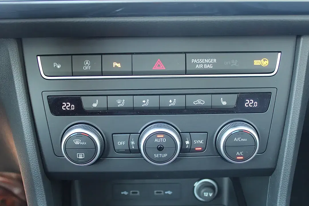 SEAT Ateca - Thumbnail 15
