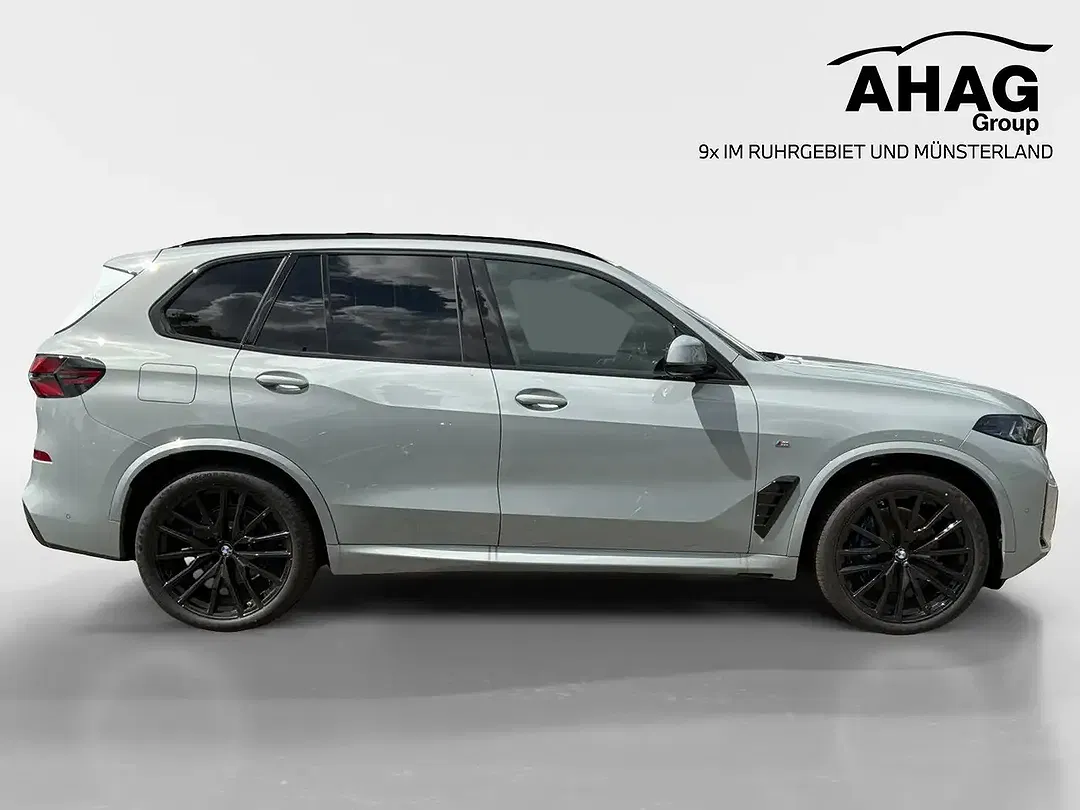 BMW X5 - Thumbnail 3