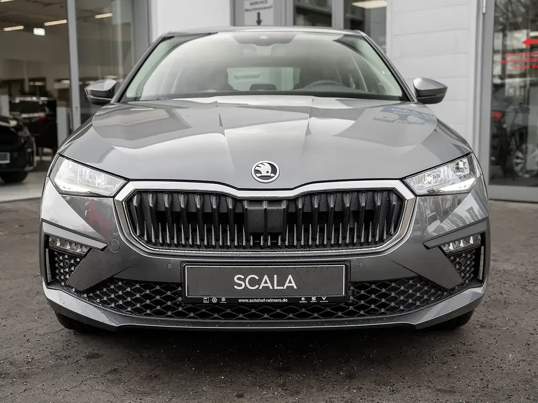 Skoda Scala - Thumbnail 2