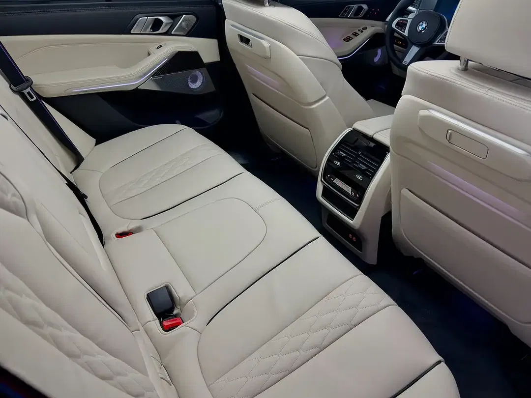BMW X5 - Thumbnail 10