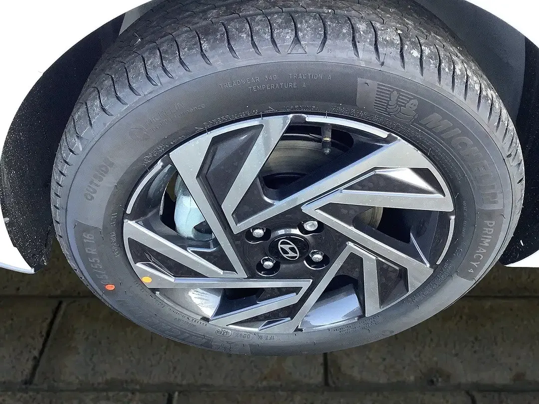 Hyundai i20 - Thumbnail 14